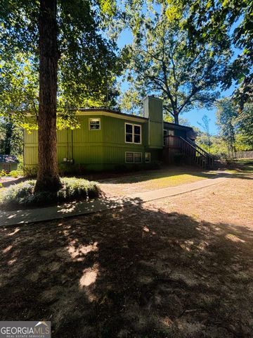 4715 Barnes Court, Loganville, GA 30052