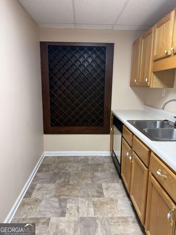4715 Barnes Court, Loganville, GA 30052