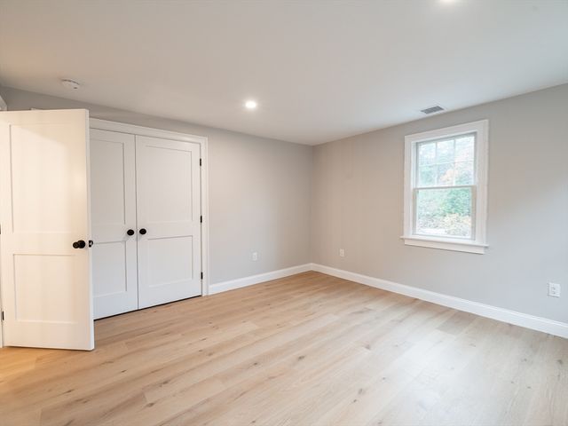 10 Penstock Ln, Marshfield, MA 02050