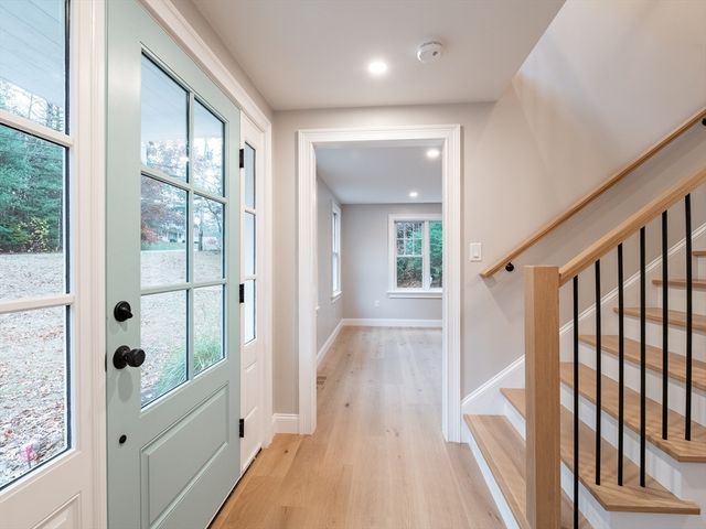 10 Penstock Ln, Marshfield, MA 02050