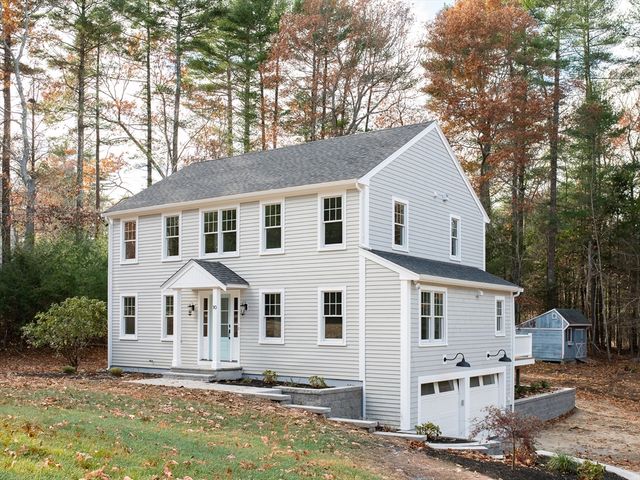 10 Penstock Ln, Marshfield, MA 02050