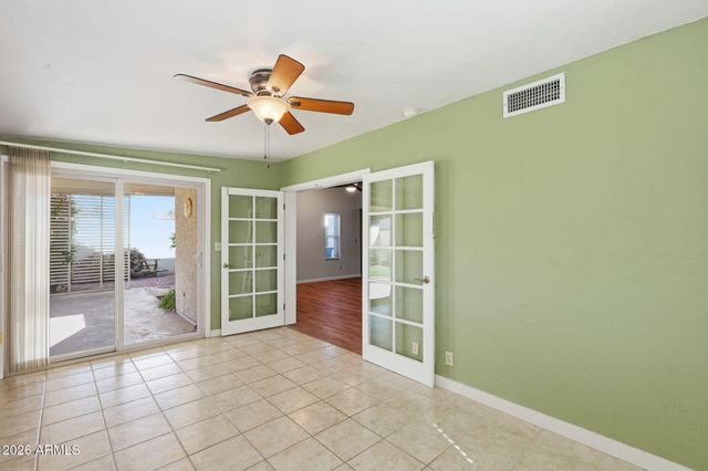 653 E BATES Street, Mesa, AZ 85203