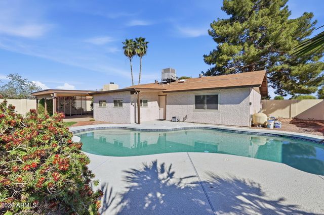 653 E BATES Street, Mesa, AZ 85203