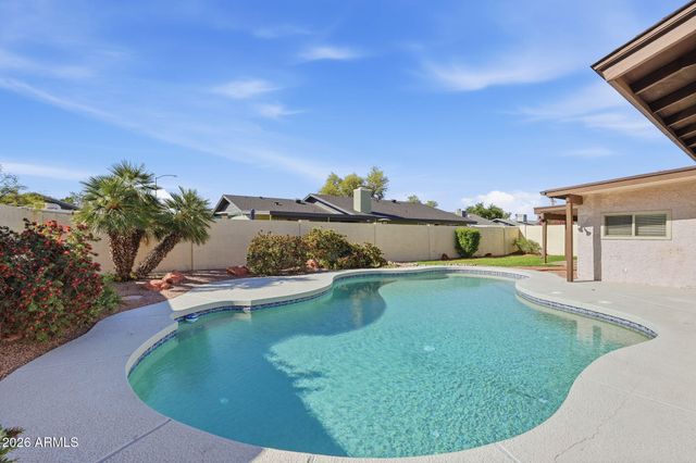 653 E BATES Street, Mesa, AZ 85203