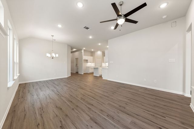 1907 Mitchell Drive, Van Alstyne, TX 75495