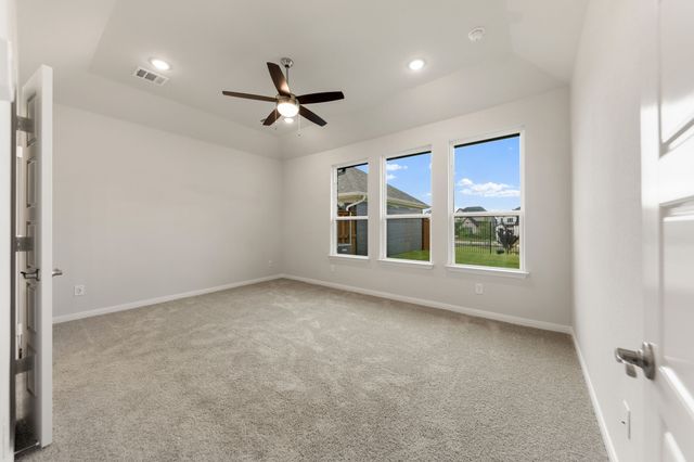 1907 Mitchell Drive, Van Alstyne, TX 75495