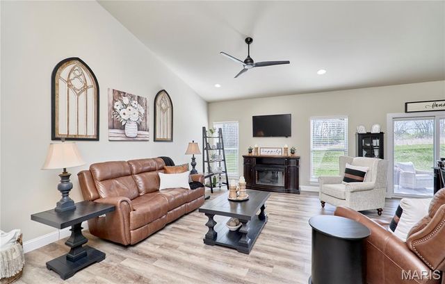 142 Crabapple School Court, Moscow Mills, MO 63362