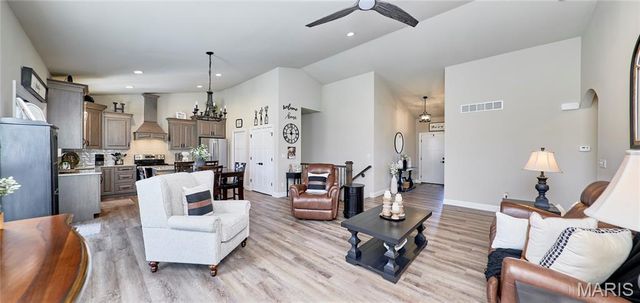 142 Crabapple School Court, Moscow Mills, MO 63362