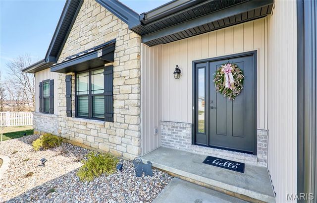 142 Crabapple School Court, Moscow Mills, MO 63362