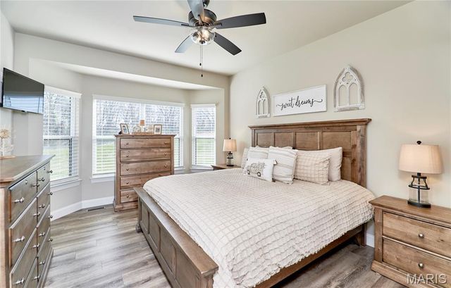 142 Crabapple School Court, Moscow Mills, MO 63362