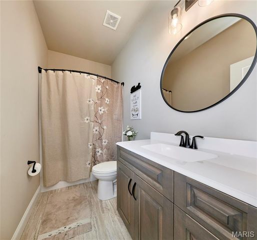 142 Crabapple School Court, Moscow Mills, MO 63362