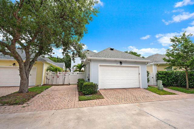 166 Honeysuckle Drive, Jupiter, FL 33458