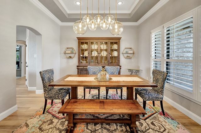 8301 Glasgow Dr, Midland, TX 79707