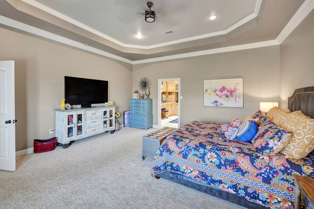 8301 Glasgow Dr, Midland, TX 79707