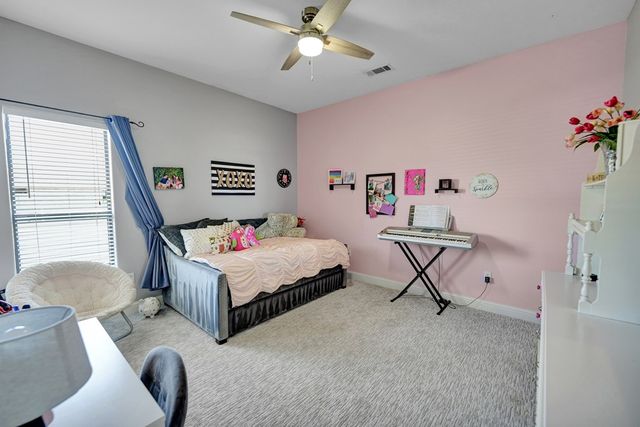 8301 Glasgow Dr, Midland, TX 79707