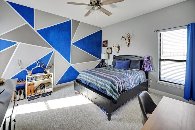 8301 Glasgow Dr, Midland, TX 79707