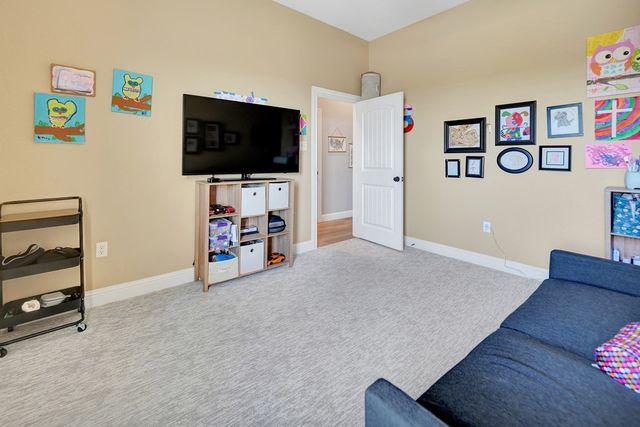 8301 Glasgow Dr, Midland, TX 79707