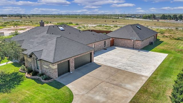 8301 Glasgow Dr, Midland, TX 79707