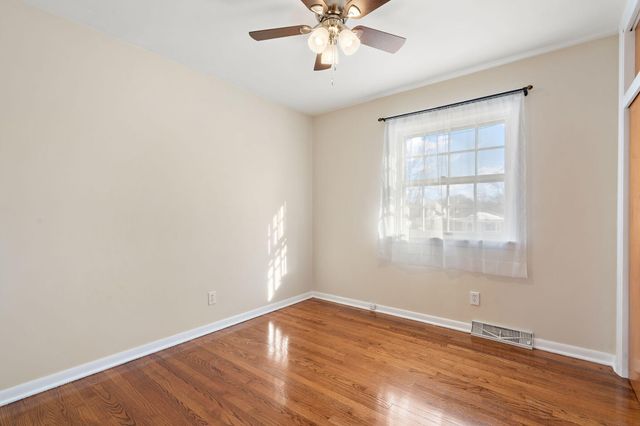 8228 Rutledge Street, Merrillville, IN 46410