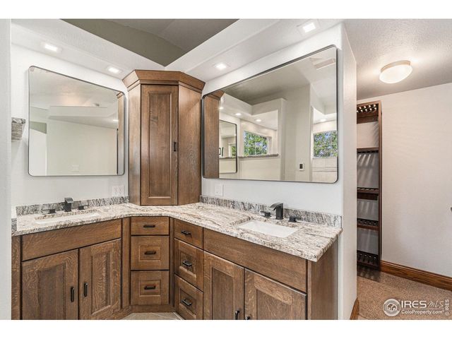 980 Norway Maple Dr, Loveland, CO 80538