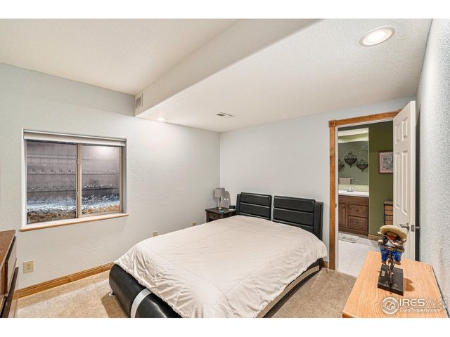 980 Norway Maple Dr, Loveland, CO 80538