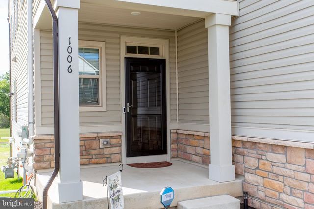 1006 MARQUIS LN, Jamison, PA 18929