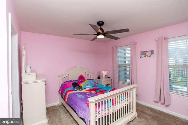 1006 MARQUIS LN, Jamison, PA 18929