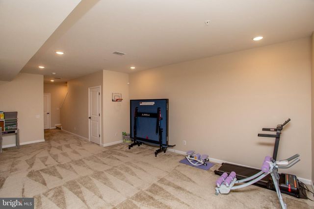 1006 MARQUIS LN, Jamison, PA 18929