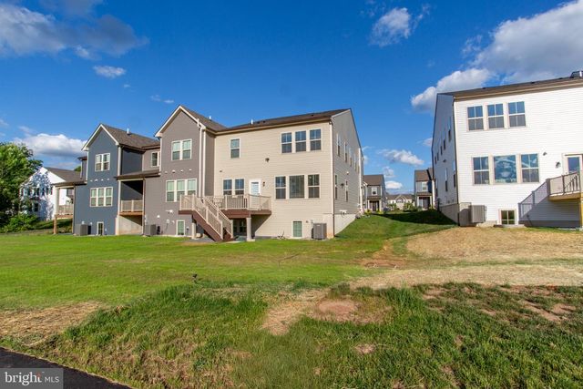 1006 MARQUIS LN, Jamison, PA 18929