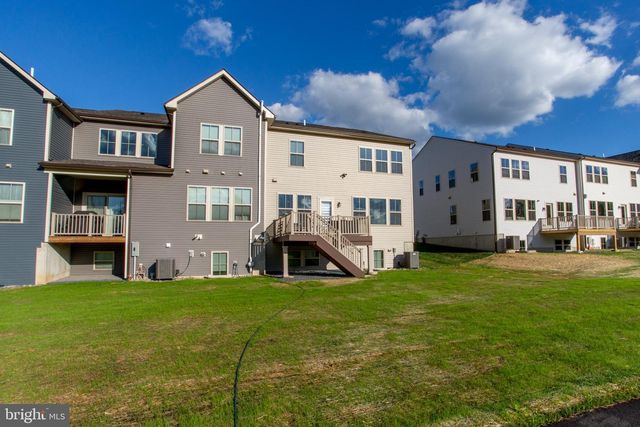 1006 MARQUIS LN, Jamison, PA 18929
