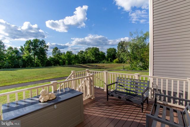 1006 MARQUIS LN, Jamison, PA 18929