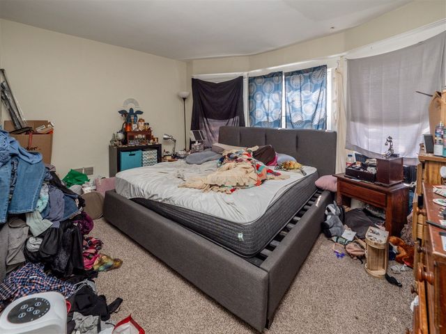 922 S Park Street, Kalamazoo, MI 49001