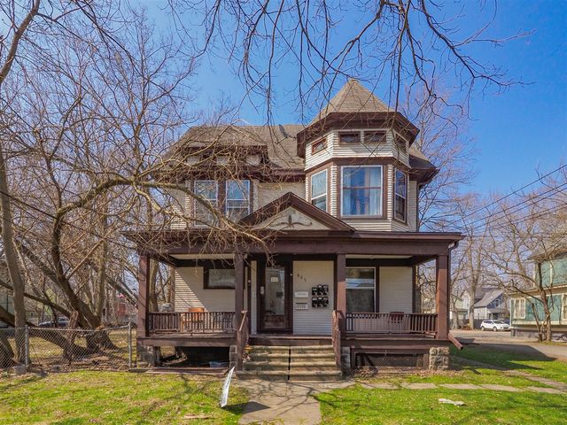 922 S Park Street, Kalamazoo, MI 49001