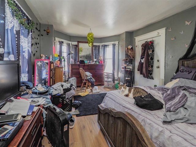 922 S Park Street, Kalamazoo, MI 49001