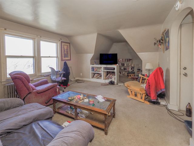 922 S Park Street, Kalamazoo, MI 49001