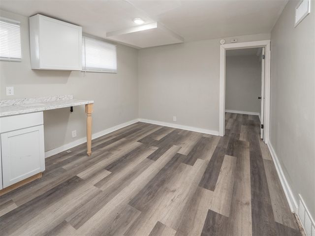 922 S Park Street, Kalamazoo, MI 49001