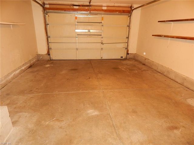 11 Valentine CT, Hampton, VA 23666