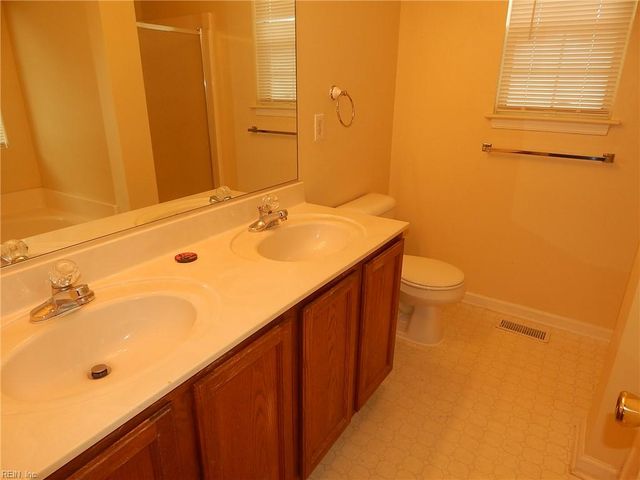 11 Valentine CT, Hampton, VA 23666
