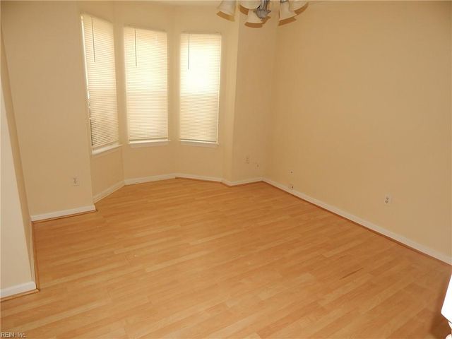 11 Valentine CT, Hampton, VA 23666