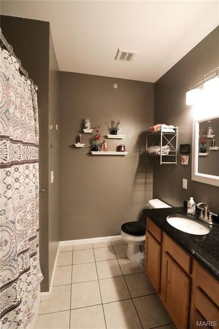 37 Kassebaum Lane 207, St Louis, MO 63129