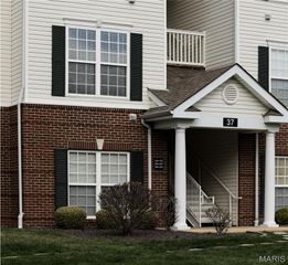 37 Kassebaum Lane 207, St Louis, MO 63129