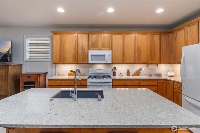2506 152nd Street SW, Lynnwood, WA 98087