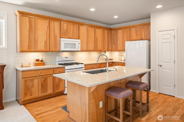 2506 152nd Street SW, Lynnwood, WA 98087