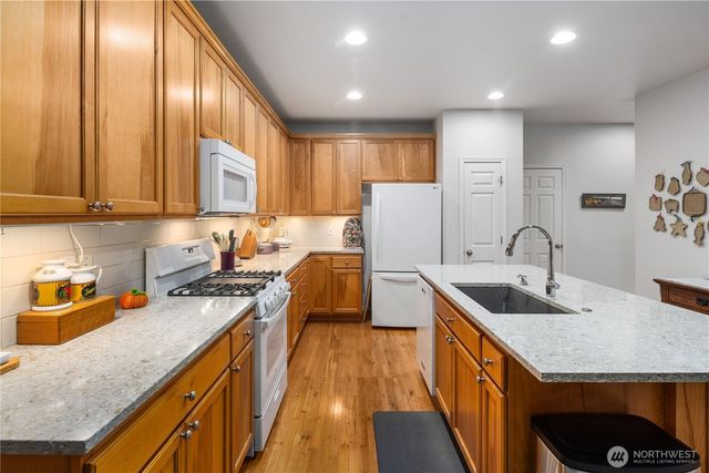 2506 152nd Street SW, Lynnwood, WA 98087