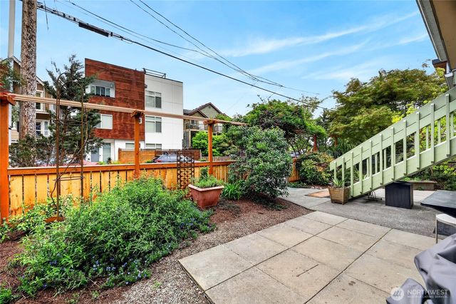 2434 55th Avenue SW, Seattle, WA 98116