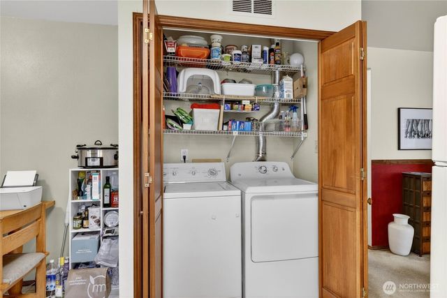 2434 55th Avenue SW, Seattle, WA 98116