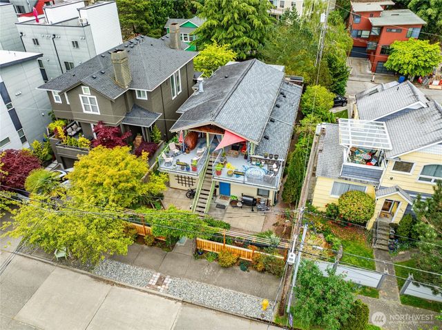 2434 55th Avenue SW, Seattle, WA 98116