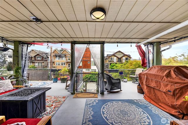 2434 55th Avenue SW, Seattle, WA 98116