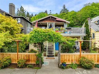 2434 55th Avenue SW, Seattle, WA 98116