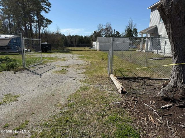 189 Calabash Road NW, Calabash, NC 28467